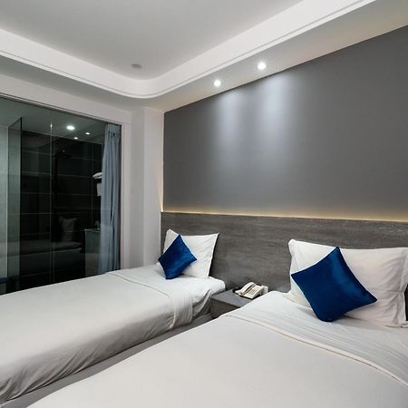 Ruby Saigon Hotel - Ben Thanh Ho Chi Minh Zewnętrze zdjęcie