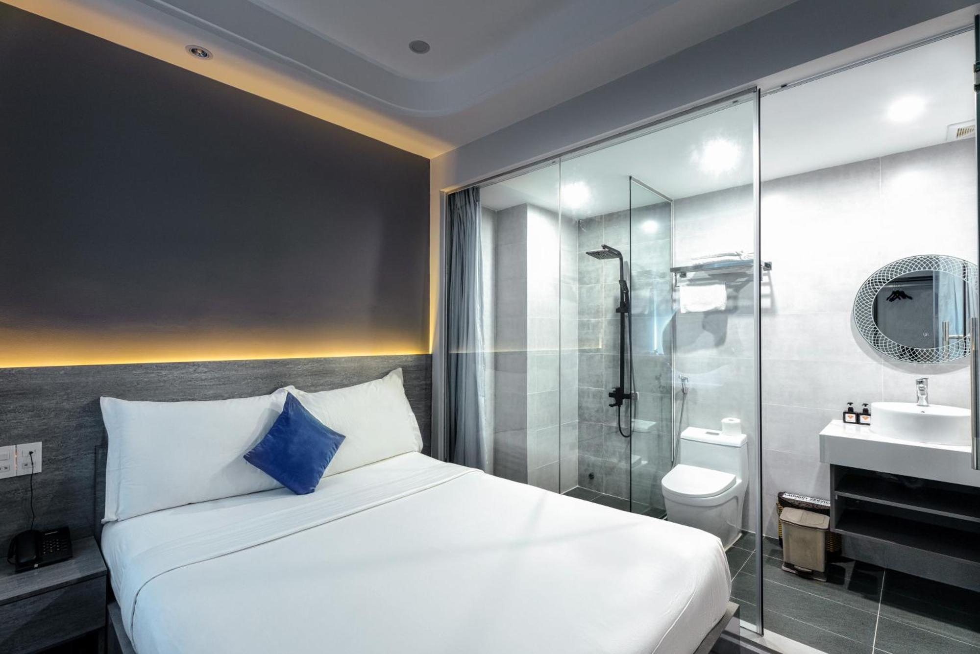 Ruby Saigon Hotel - Ben Thanh Ho Chi Minh Zewnętrze zdjęcie