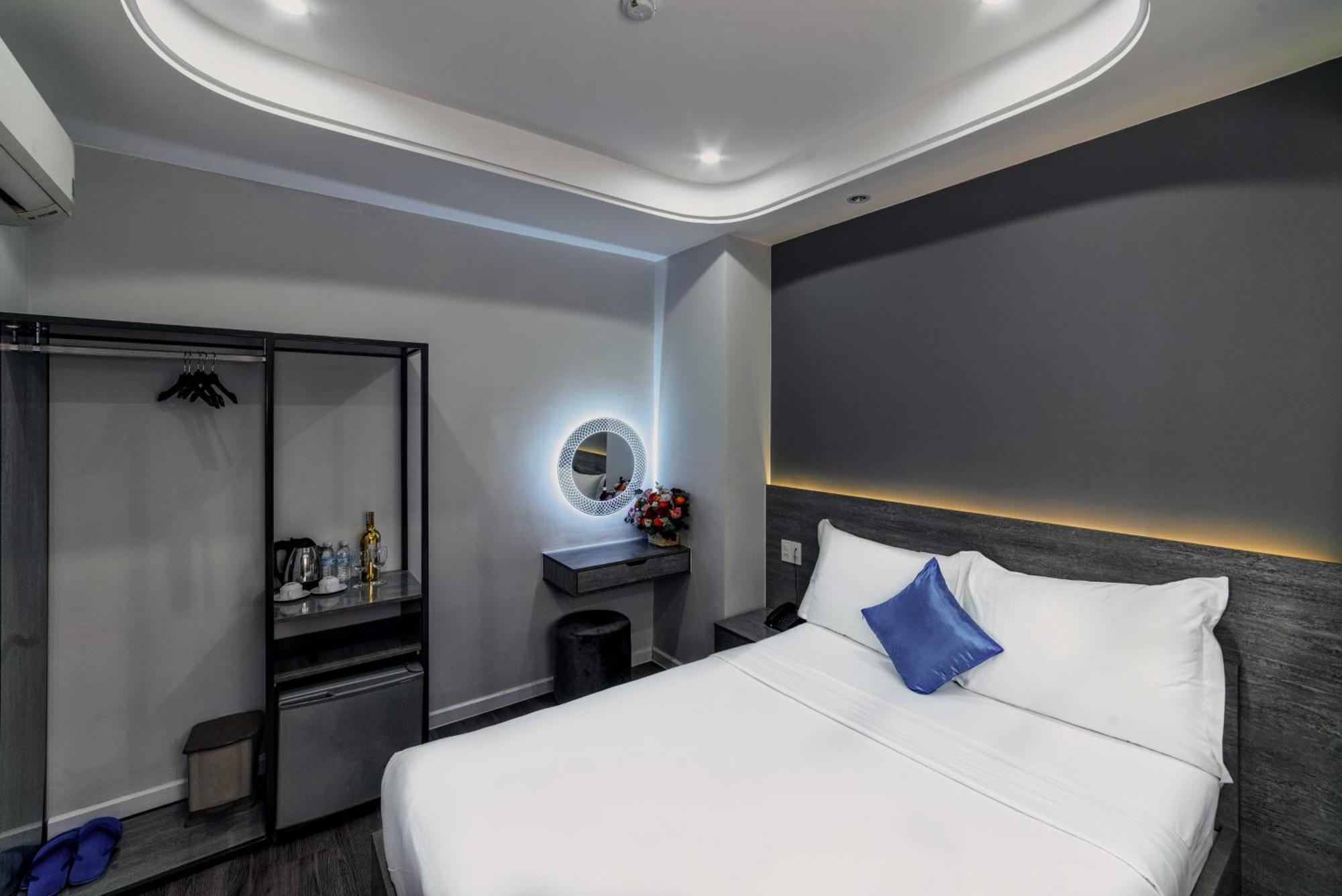 Ruby Saigon Hotel - Ben Thanh Ho Chi Minh Zewnętrze zdjęcie