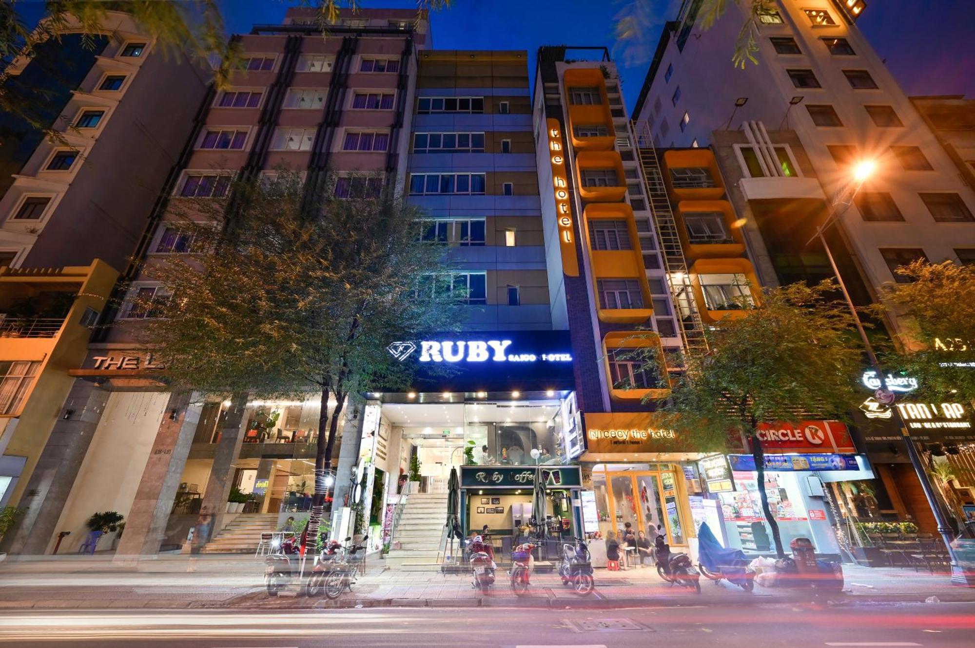 Ruby Saigon Hotel - Ben Thanh Ho Chi Minh Zewnętrze zdjęcie
