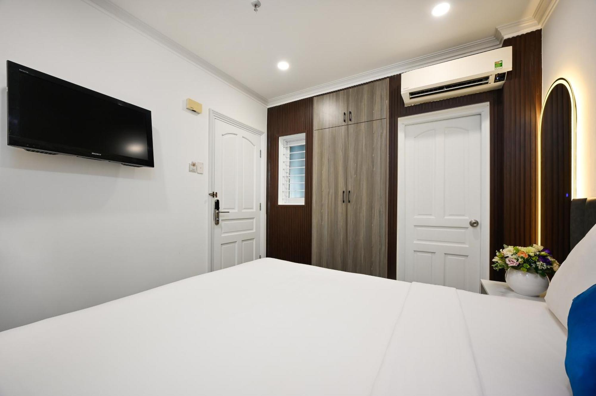 Ruby Saigon Hotel - Ben Thanh Ho Chi Minh Zewnętrze zdjęcie