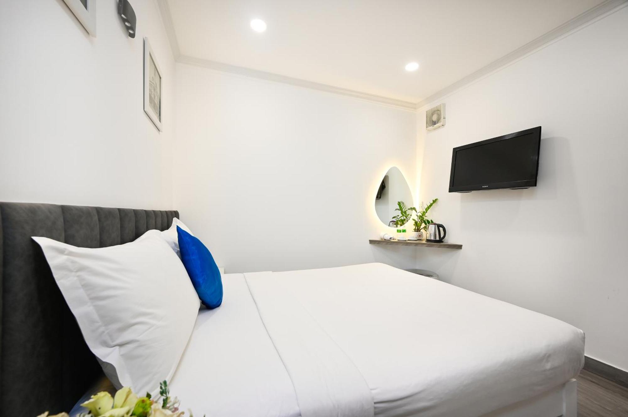 Ruby Saigon Hotel - Ben Thanh Ho Chi Minh Zewnętrze zdjęcie