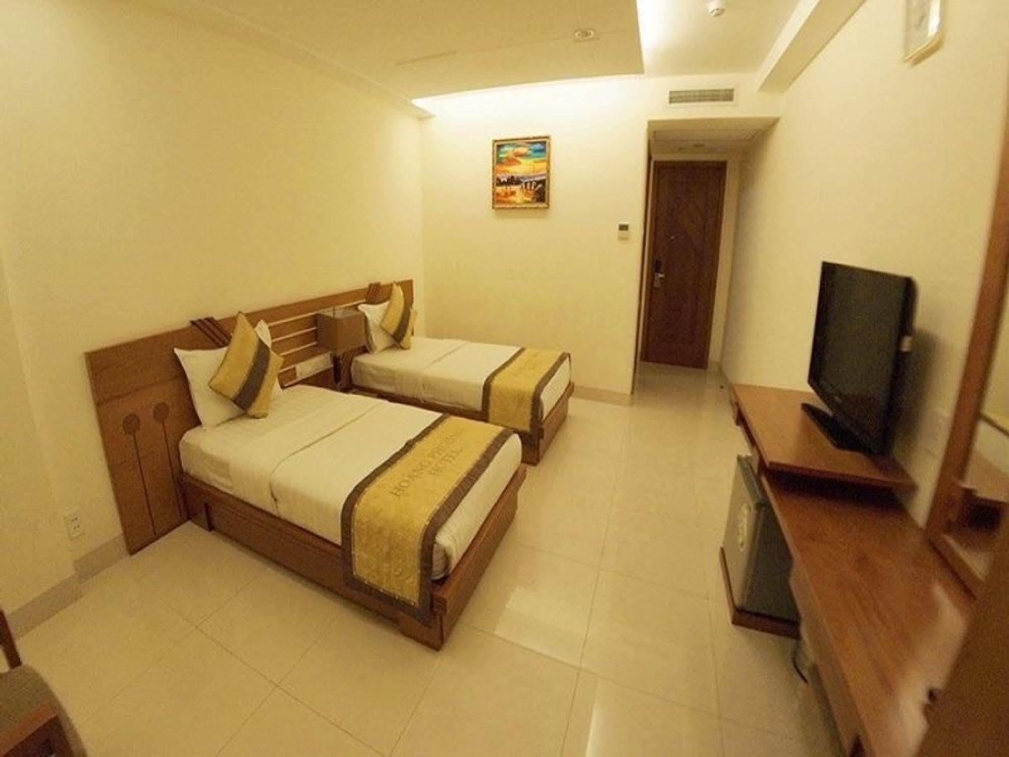 Ruby Saigon Hotel - Ben Thanh Ho Chi Minh Zewnętrze zdjęcie